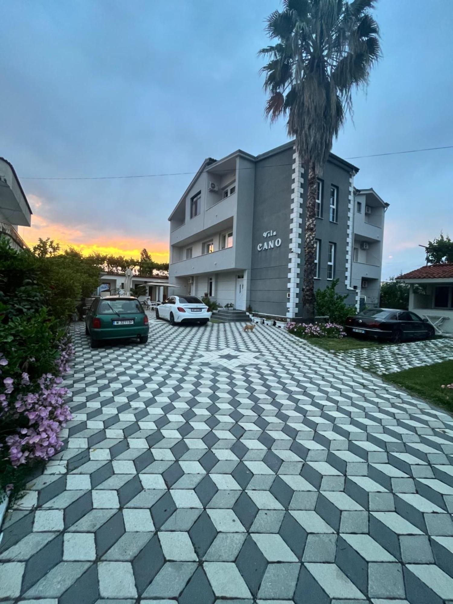 Vila Cano Boutique Durrës Esterno foto